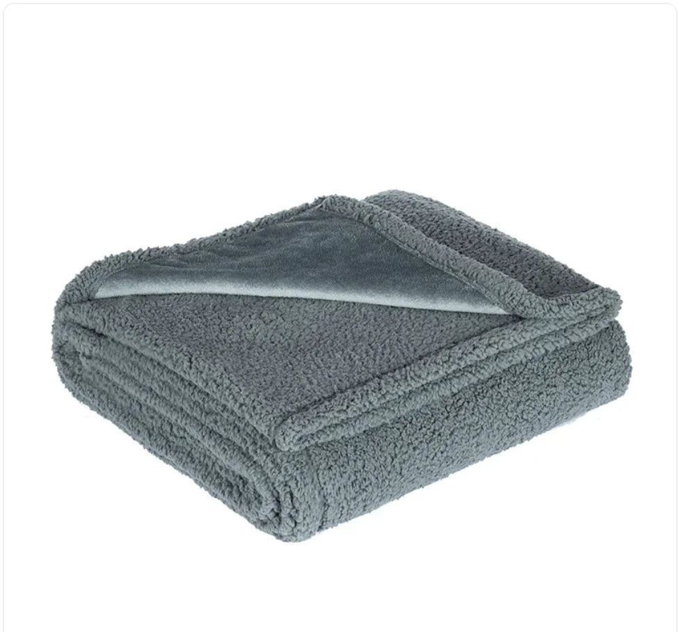 Waterproof Fleece Blanket